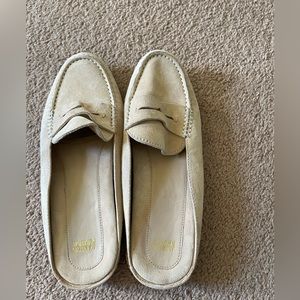 Women’s slip on Johnston and Murphy size 7